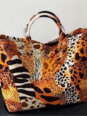 Women's Orange Animal Print Tote Bag-NWOT- 1 Bag only